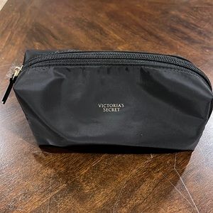 Victoria’s secret travel cosmetic pouch